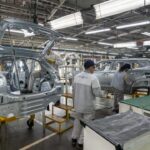 Por la caída de la demanda, Stellantis paralizará por completo por otras dos semanas su planta de El Palomar que produce para Peugeot y Citroën