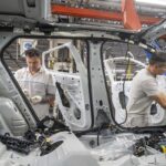 Con el incentivo de hasta 5 sueldos por sobre la indemnización, Stellantis lanza un agresivo plan de retiros voluntarios en su planta de El Palomar y recorta proyecciones de producción para 2026