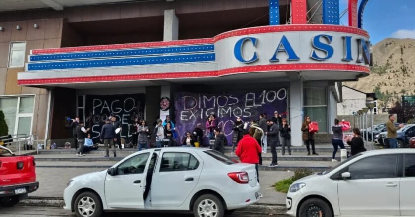 El Casino de Esquel ratificó los 50 despidos y busca pagar el 50% de las indemnizaciones