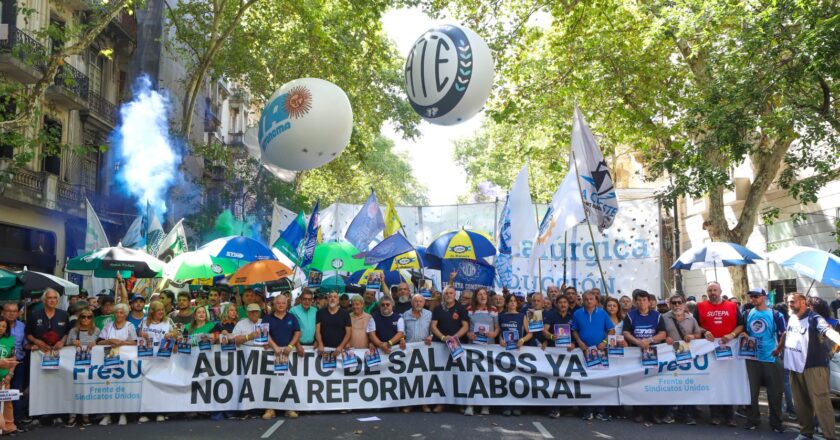 Para Aguiar, «siempre fue un error que el Plan A para derrotar la reforma laboral sea la judicialización»