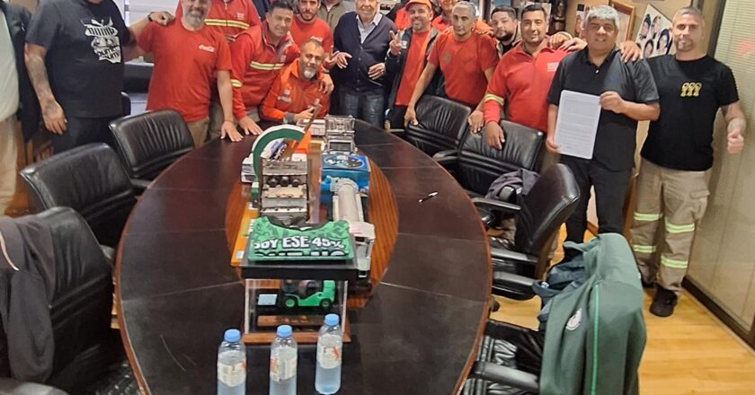 Superado el conflicto, Camioneros alcanzó un acuerdo con Coca-Cola que incluye efectivizaciones y mejoras laborales