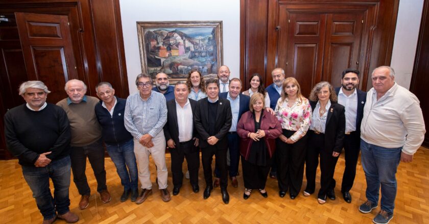 Con la presencia de Kicillof, sesionó el Encuentro Federal del Trabajo: «Hay un intento muy claro del Gobierno nacional de suprimir las facultades y competencias de las provincias en la fiscalización y el control en materia laboral»