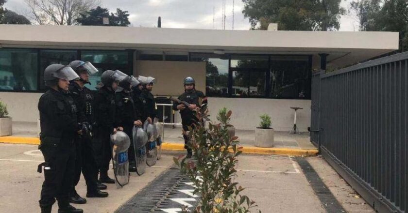 Gremios alertan por la creciente «militarización» del Instituto Nacional de Tecnología Industrial tras los despidos del Gobierno