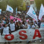 Santa Cruz al borde de una huelga general indefinida: Gremios docentes y estatales advierten que «se para la provincia»