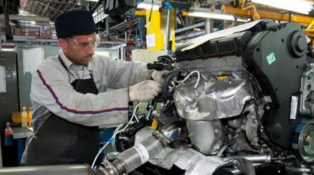 La autopartista Clapp llega a un nuevo piso de empleados al despedir a 35 de sus 70 trabajadores por la baja producción de Stellantis