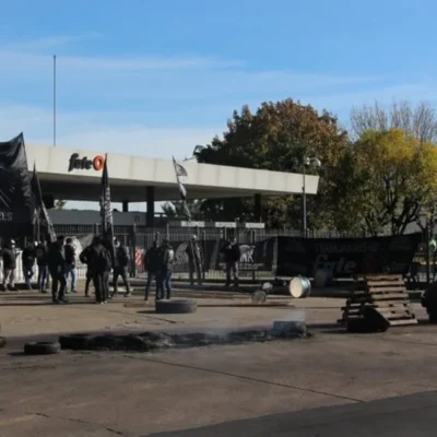 La pata sindical del kicillofismo lleva al Congreso el cierre de FATE: propone la Protección Nacional de la Industria del Neumático y la ocupación para la reactivación de la planta