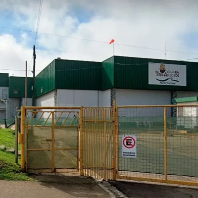 Trabajadores de Granja Tres Arroyos llevan 5 meses sin cobrar salarios ni indemnizaciones y denuncian irregularidades en los registros