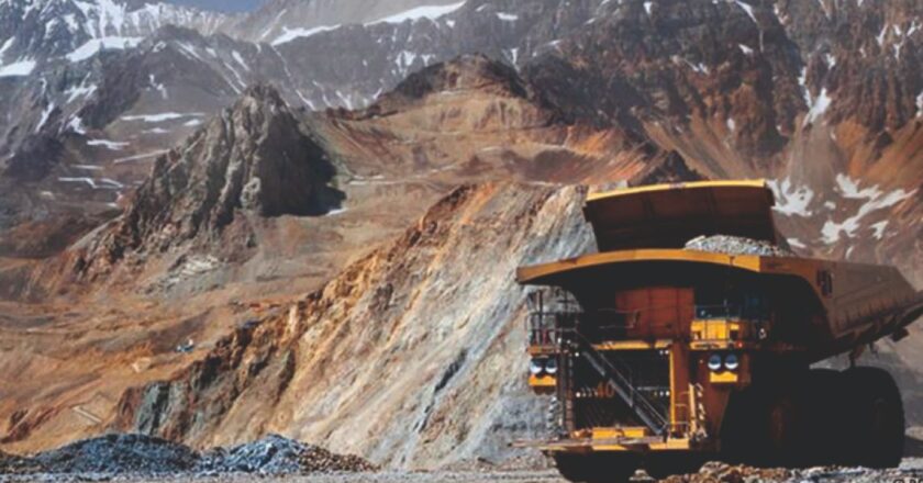 «Crecimiento sin empleo», el fenómeno que explica el desacople entre la evolución de la actividad económica y el comportamiento del empleo de calidad