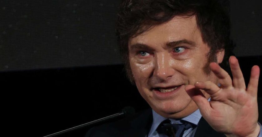 Los salarios registrados volvieron a caer en febrero y acumularon una baja real de 4,3% en el último semestre