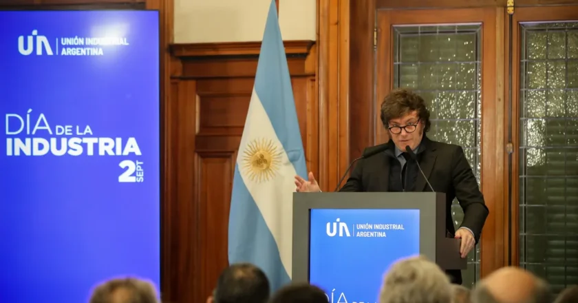 La UIA se prepara para defender con abogados la reforma laboral y pide entrar como parte en la causa judicial