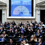 Diputados sindicales buscan emplazar a las comisiones para tratar la ampliación de licencias parentales a monotributistas, autónomos y adoptantes