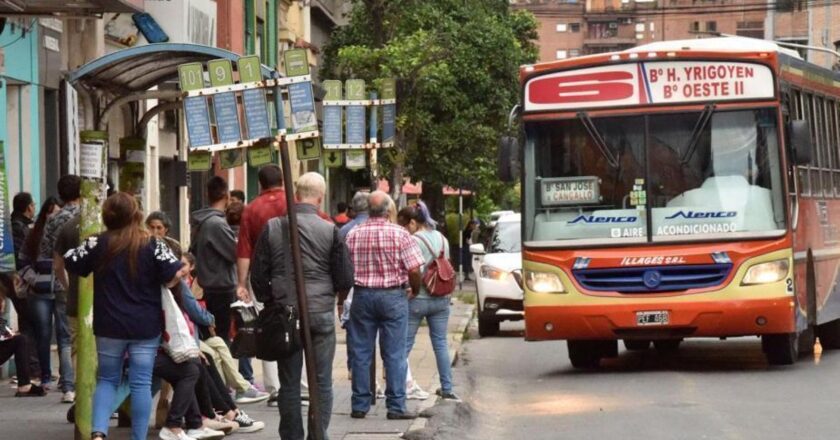 La crisis del transporte es federal y los choferes de colectivos tucumanos cobrarán su sueldo de abril en dos cuotas