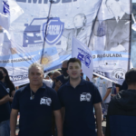 Los remiseros homologan una aplicación con Seguridad y se lanzan a competir con las aplicaciones con «autos habilitados y trabajadores registrados»