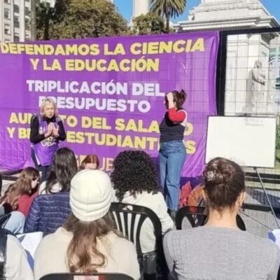 Volvieron las clases públicas para exigir, ahora a los jueces, la implementación de la Ley de Financiamiento Universitario