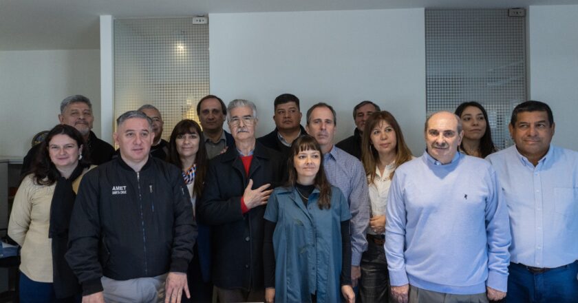Rufino Fernández asumió como Secretario General de AMET: “Antepondremos el interés del docente en todos los ámbitos”