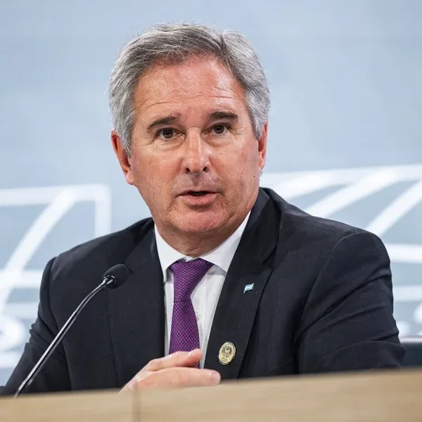 Las CTA le exigieron al canciller Quirno la inmediata intervención por los argentinos detenidos en Libia