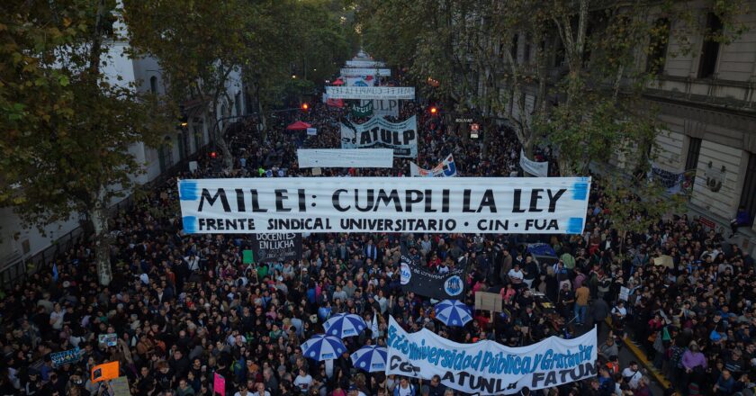 «Con la ciencia y la educación como estandarte»: la CGT salió a poner en valor la multitudinaria Marcha Federal Universitaria