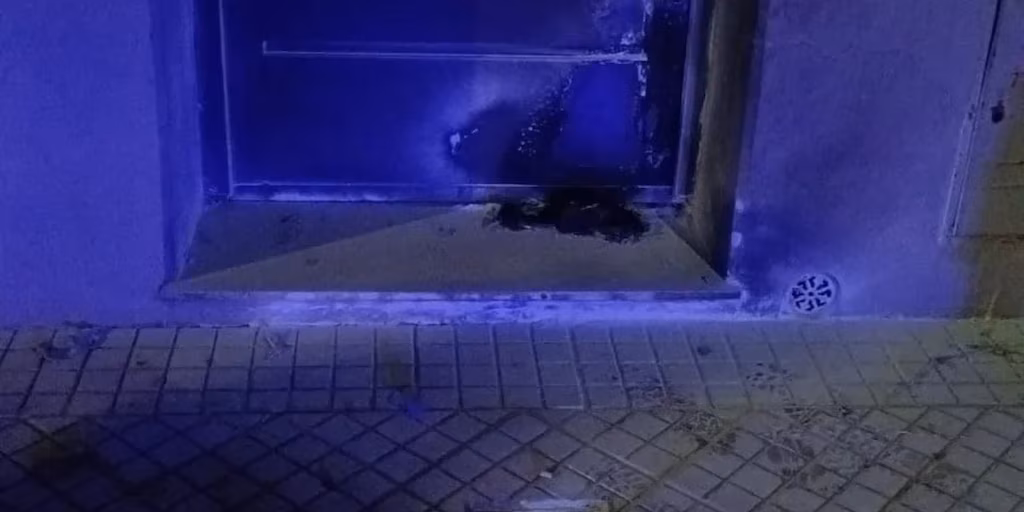 La CGT denunció "persecución y amenazas" tras otro ataque con una molotov a un sindicato en Rosario
