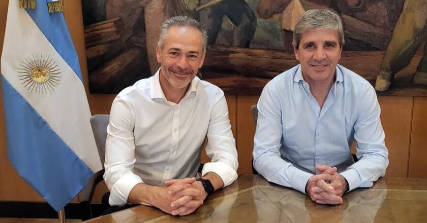 Un negocio multimillonario en la intervenida Obra Social de los peones rurales parece sellar la paz entre la AFA y el Gobierno