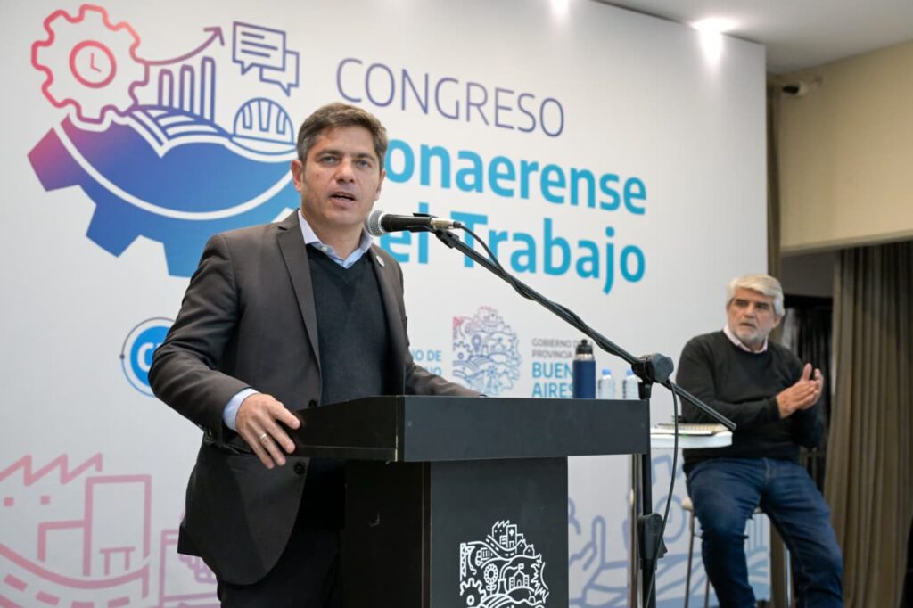 Kicillof y Correa cerraron el Primer Congreso Bonaerense del Trabajo: "Destruir el trabajo formal y los ingresos no son efectos secundarios ni errores de cálculo: son las piezas centrales del modelo económico"