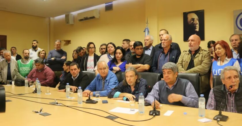 Los gremios y los rectores llevan al Congreso la Marcha Federal Universitaria para reclamar por salarios y presupuesto