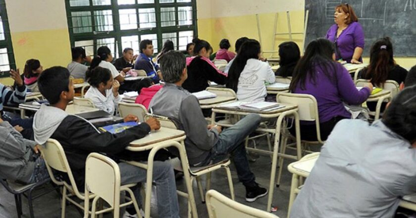 El 52% de los adolescentes argentinos no puede proyectar su futuro laboral