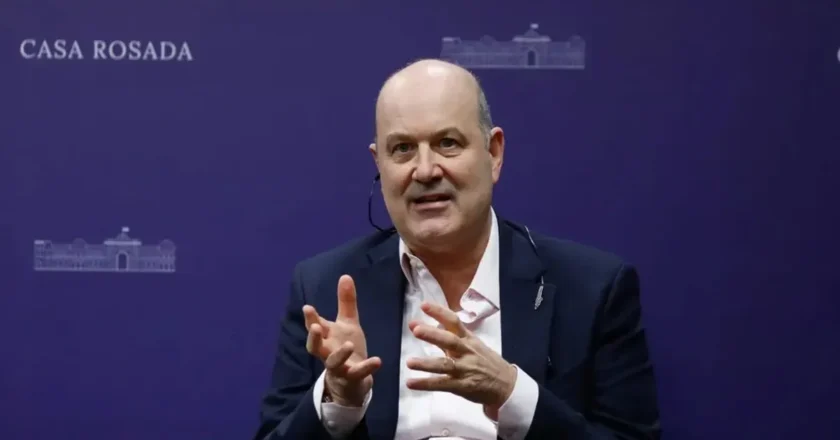 Sturzenegger resumió la reglamentación de la reforma laboral y advirtió que varios artículos no serán reglamentados porque «no lo necesitan»