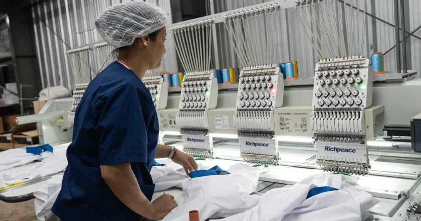 Volvió a caer fuerte la producción textil y ya está más de 30% por debajo de los niveles de 2023