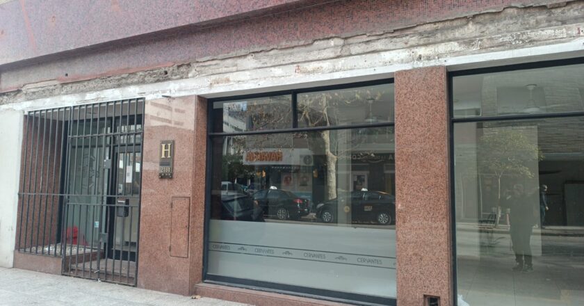En Mar del Plata cerraron 40 locales gastronómicos y hoteles en 60 días y hay más de 400 trabajadores afectados: «Mientras siga cayendo el poder adquisitivo de los trabajadores, el problema se va a seguir profundizando»