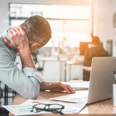 El ausentismo laboral por enfermedades creció un 68% en dos meses