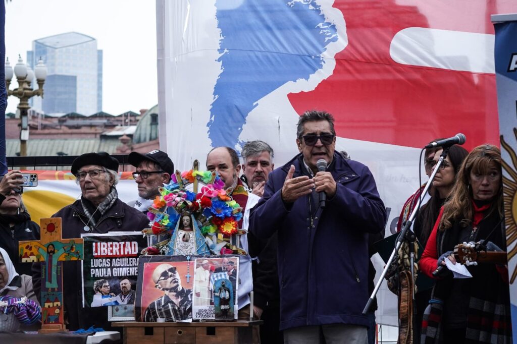 Jornada Nacional de Protesta: Las CTA marcharon a Plaza de Mayo y confluyeron con un gran acto en el cierre del "ayuno y oración para despertar conciencias"