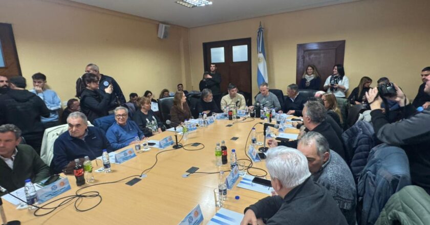 Andrés Rodríguez pidió darle «una proyección política» a las protestas de la CGT «para que haya un cambio sustancial el año que viene»