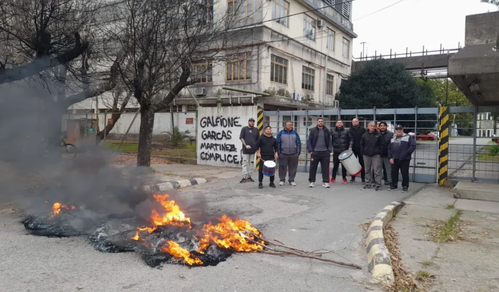 La textil Fisipa ofreció pagar sólo el 50% de las indemnizaciones a los 17 trabajadores despedidos durante mayo