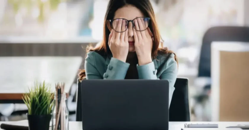 La probabilidad de conservar un empleo cayó al nivel más bajo de la última década