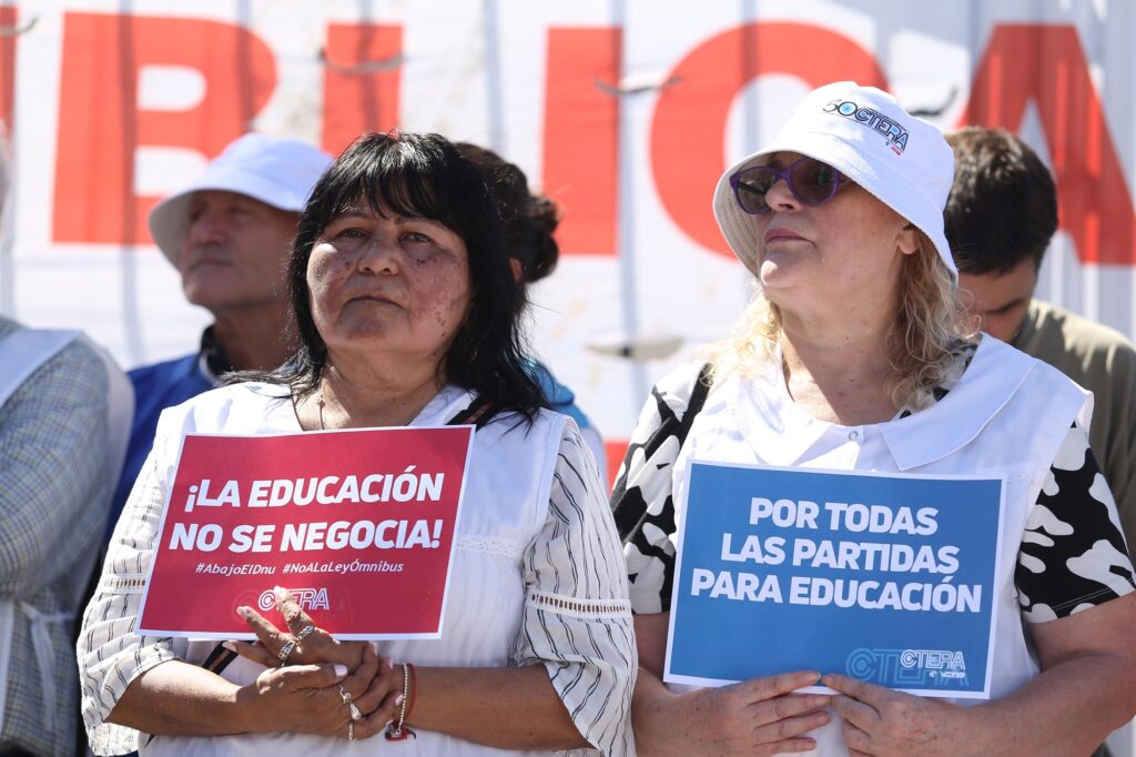 La CTERA arranca la segunda mitad del año con un paro por 24 horas por la negativa libertaria de discutir paritarias
