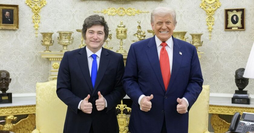 Denuncian que los despidos en la CNEA son parte del acuerdo Milei-Trump para transferir secretos tecnológicos del organismo a Estados Unidos