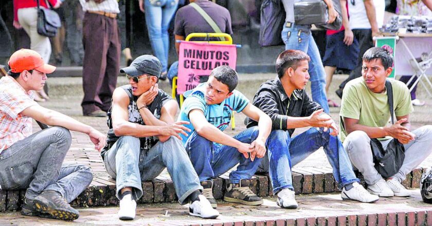 La UBA registró que la mitad de los jóvenes argentinos vive en situación de vulnerabilidad social por la falta de empleo