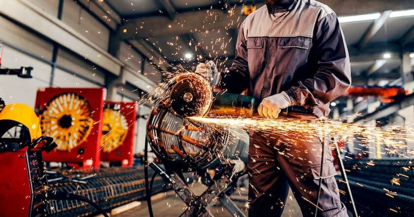 La industria metalúrgica sigue en rojo, acumuló una caída del 5,7% en el primer semestre y pide medidas «para poder sostener el empleo»