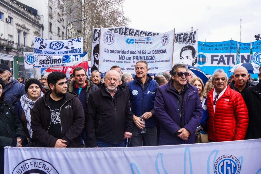Las CTA repudiaron" la persecución política contra Evo Morales" y la calificaron como "una grave amenaza para el Estado de derecho"