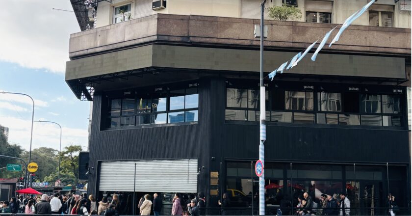 Por la caída del consumo, el hijo de Patricia Bullrich empiezan a cerrar locales de Tostado