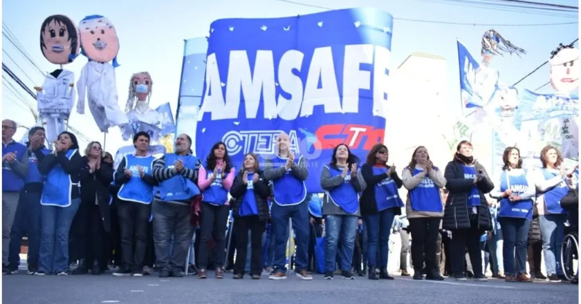 Desde el gremio aseguraron que «el 99,86% de los docentes que participaron de la consulta rechazó la oferta salarial» de Pullaro