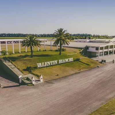 Denuncian una veintena de despidos en Bodegas Bianchi y la intención de la empresa de pagar el 50% de las indemnizaciones