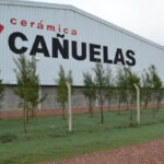 Por la falta de gas para la industria, Cerámica Cañuelas suspende a 100 empleados