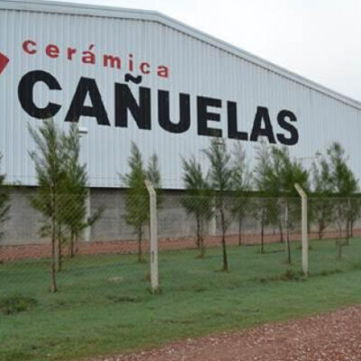Por la falta de gas para la industria, Cerámica Cañuelas suspende a 100 empleados