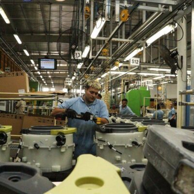 Cae la utilización de la capacidad instalada y hay sectores que ya perforaron el piso del 40%