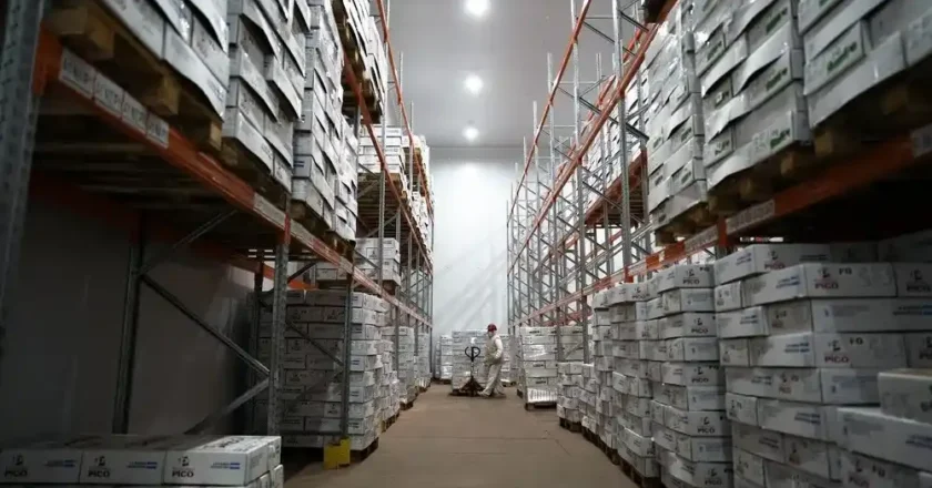 La era Milei destruyó 329.600 empleos registrados y los aportantes al sistema contributivo cayeron casi 6%