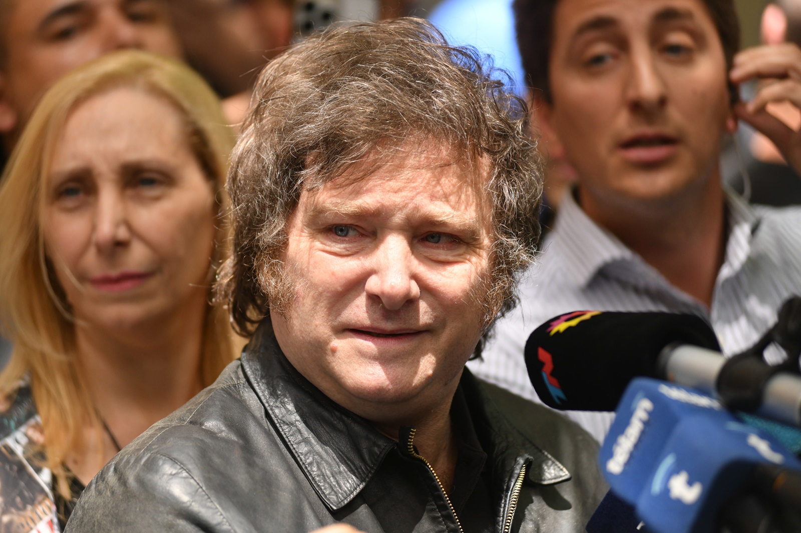 El Gobierno le dio el gusto a Caputo y el fondo para financiar los despidos podrá ser "manoteado" por el Estado el año electoral
