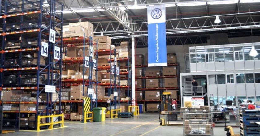 Una buena: por el inicio de fabricación de la nueva Amarok, Volkswagen reabriría el segundo turno de producción antes de fin de año