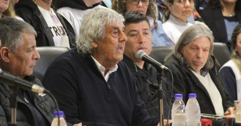 La UDA, con el apoyo de la CGT, lanzó el próximo paro universitario: «Sin universidad pública, no hay futuro»