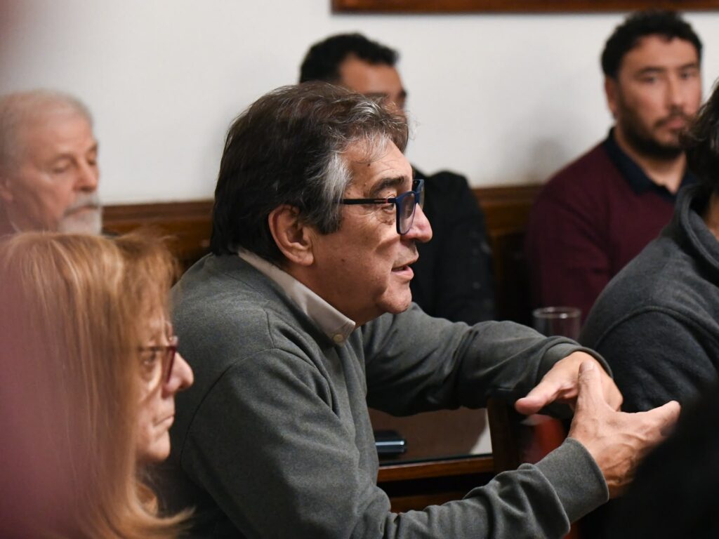 La CTA llevó al Senado su denuncia por el desguace del sistema nuclear: desfinanciamiento, paralización de proyectos, reducción de inversiones y pérdida de recursos humanos